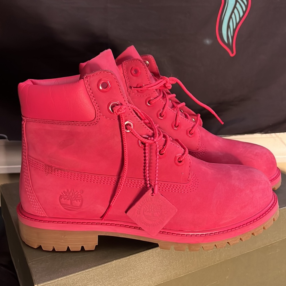 Timberland - Picture 2 of 3